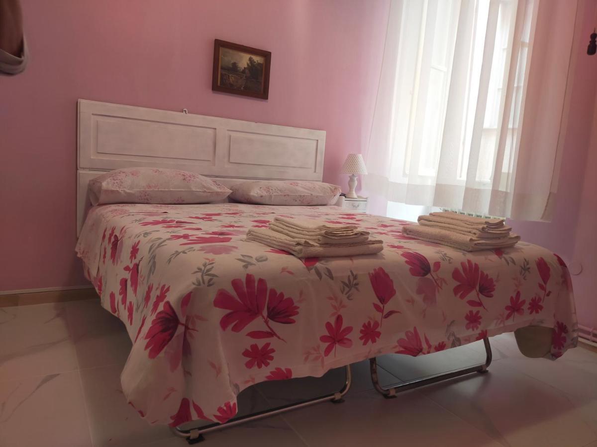Hotel Traivicolidifoligno Zewnętrze zdjęcie